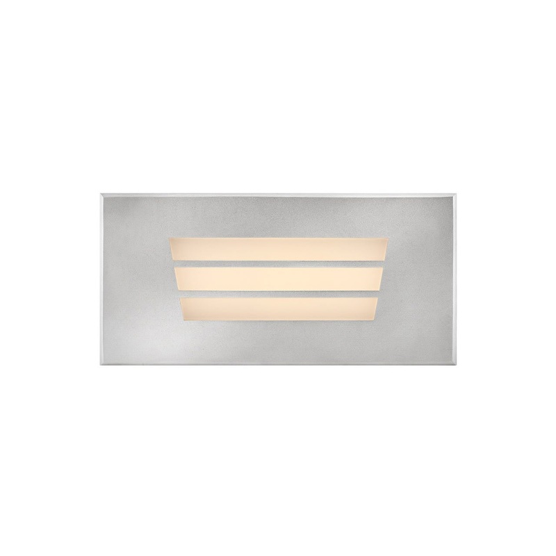Dash Louvered LED Brick Light