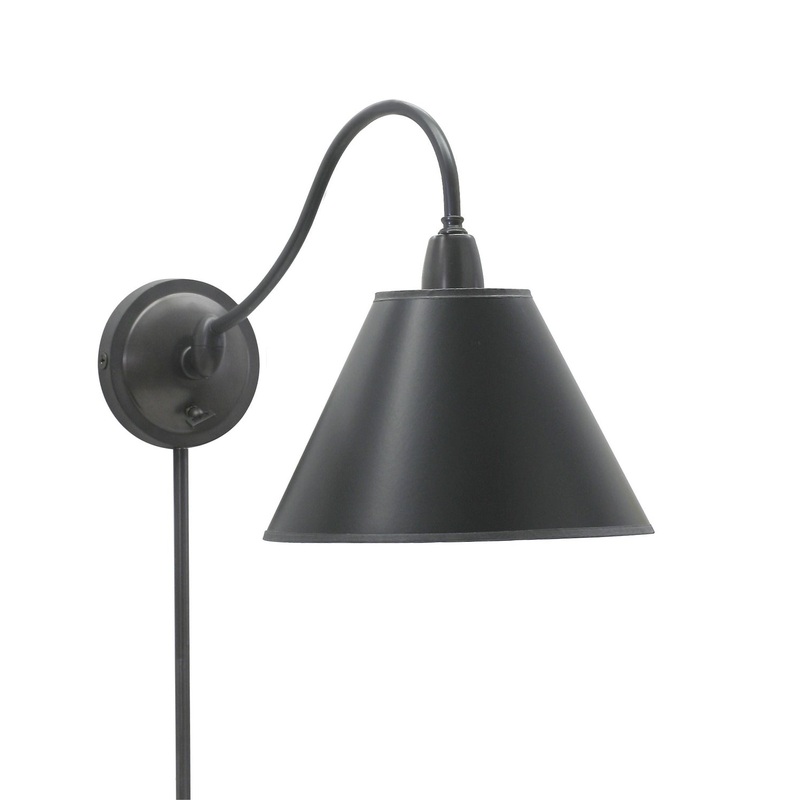 Hyde Park Wall Lamp