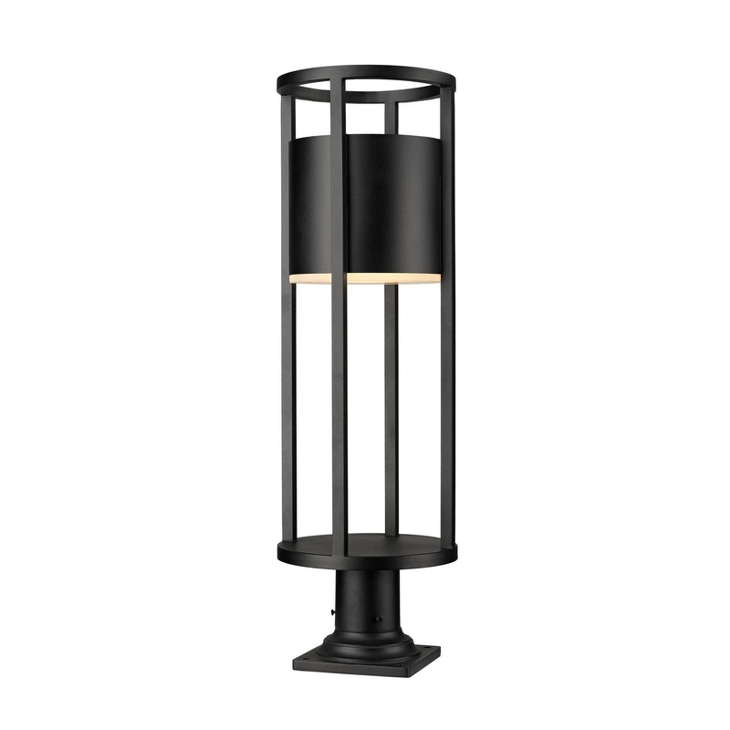 Luca LED Outdoor Pier Mount in Black