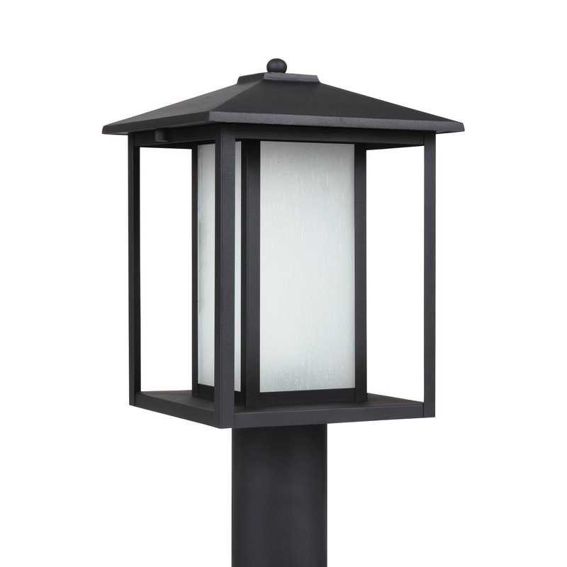 Hunnington 1-Light Outdoor Post Lantern