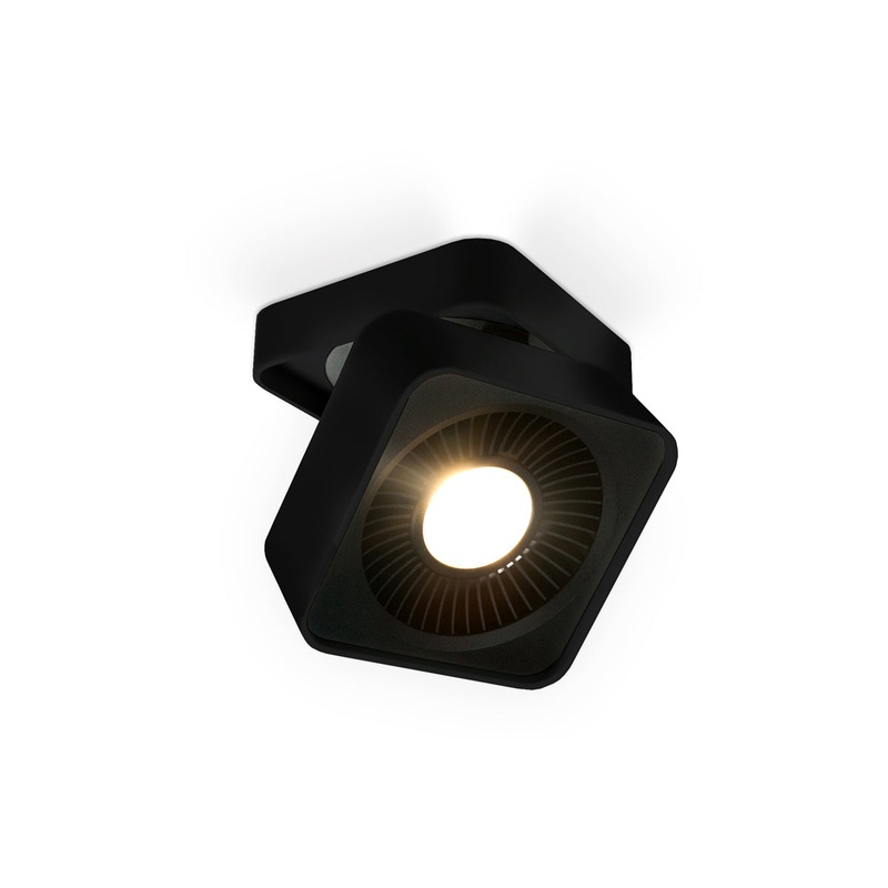 Solo Flush Mount